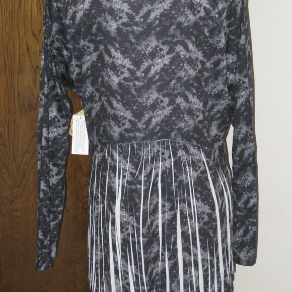 One World Plus Size 1x, 14,16, Dias De Los Muertos, Day of the Dead Tunic Top - Picture 6 of 7